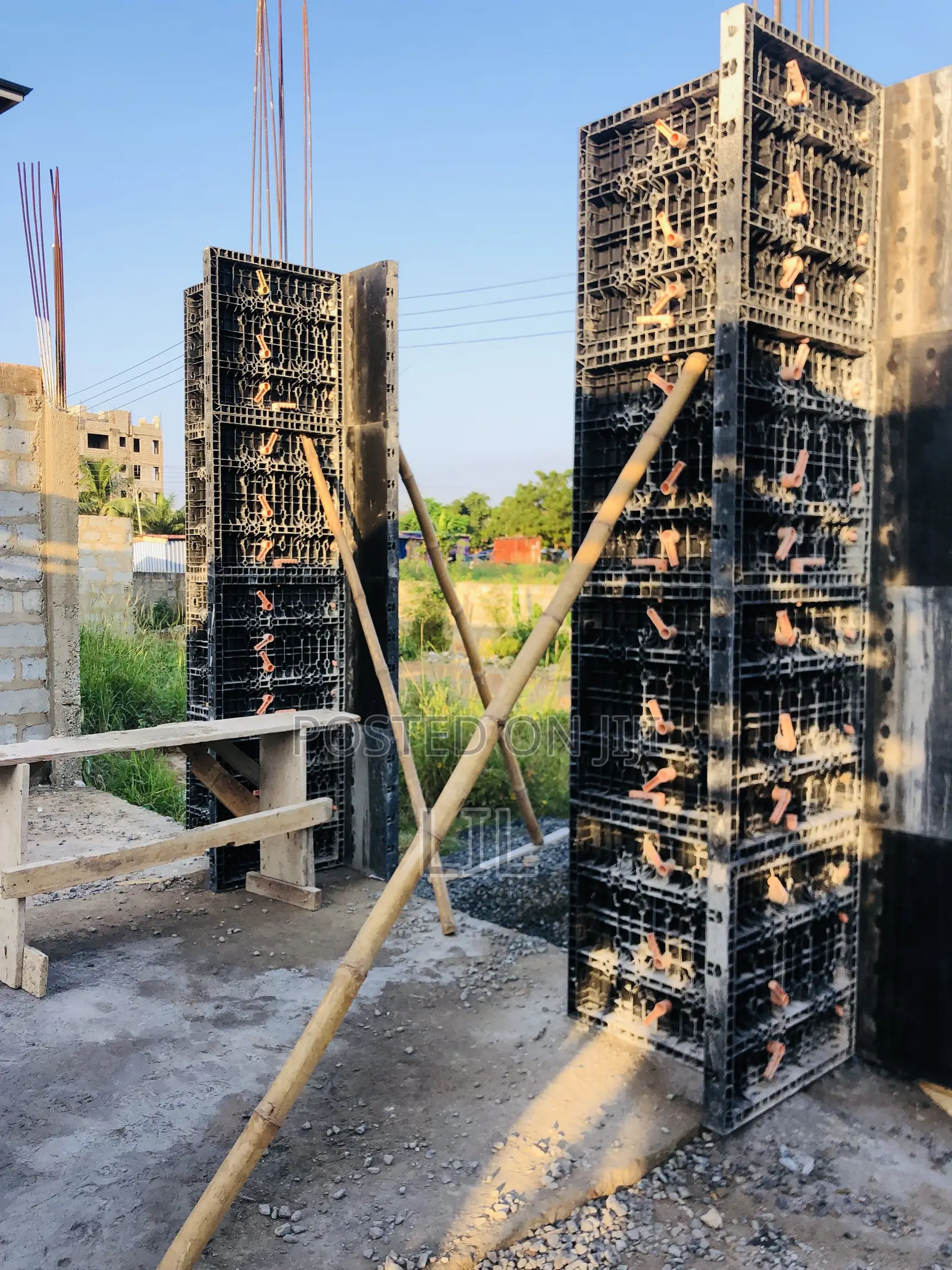 Pillar Mould