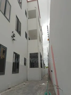 2bdrm Apartment in Spintex for sale