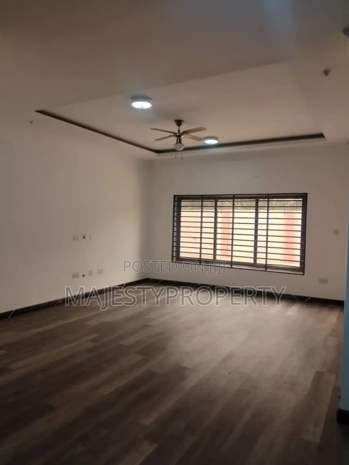 2bdrm Apartment in Spintex for sale