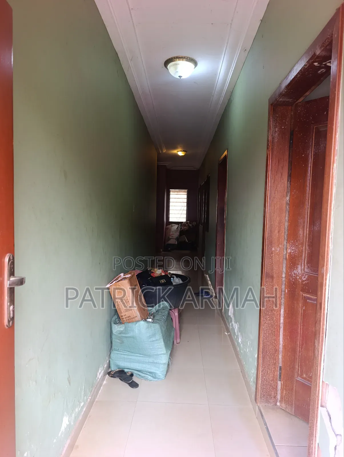 7bdrm House in Kumasi Metropolitan for sale