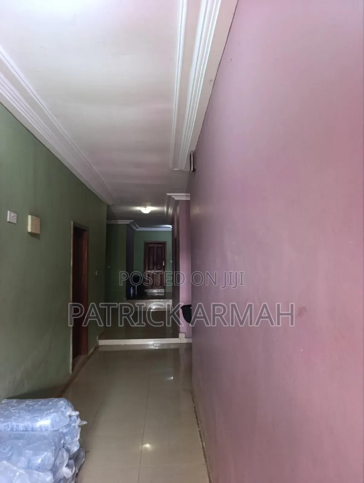 7bdrm House in Kumasi Metropolitan for sale