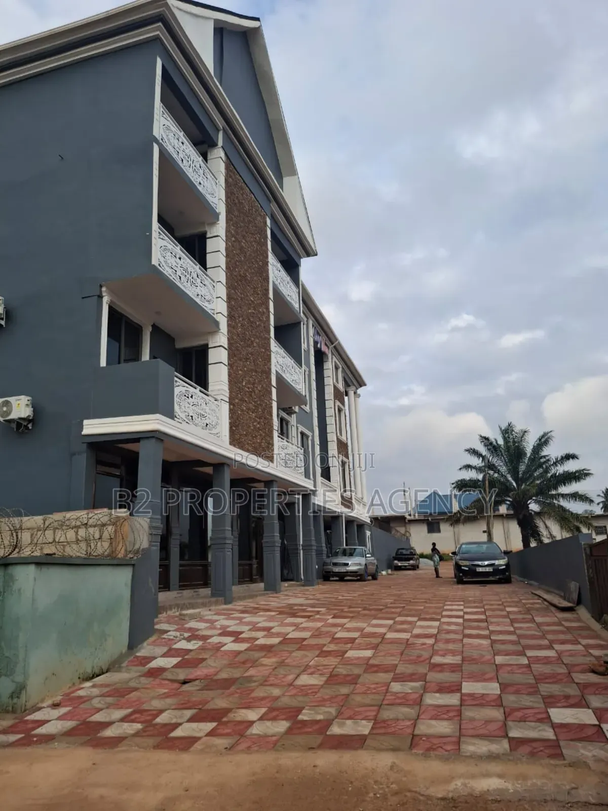 Furnished 1bdrm Apartment in B2 Properties Agency, Kumasi Metropolitan