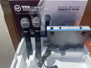 Max Dh-744 VHF Professional Wireless Dual Channel Microphone Receiver.