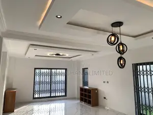4bdrm House in Oyarifa, Ghana Flag for sale