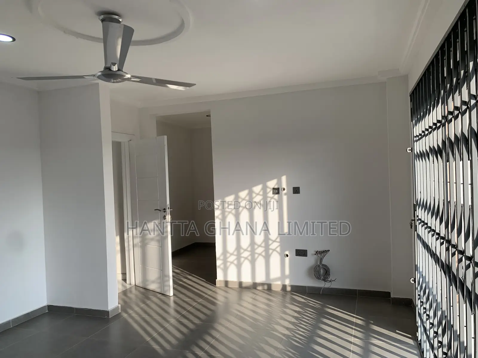 4bdrm House in Oyarifa, Ghana Flag for sale