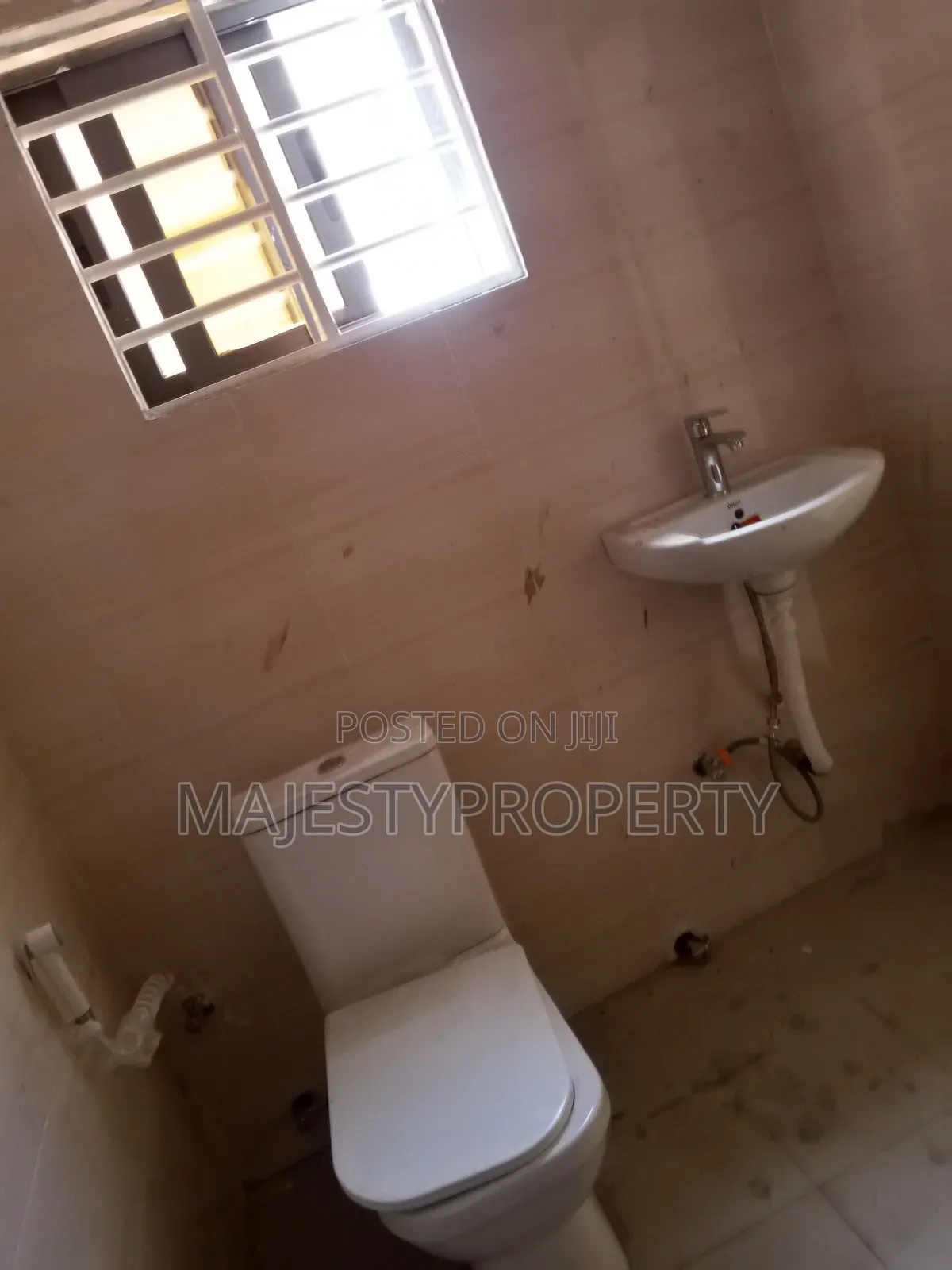 2bdrm Apartment in Spintex for rent