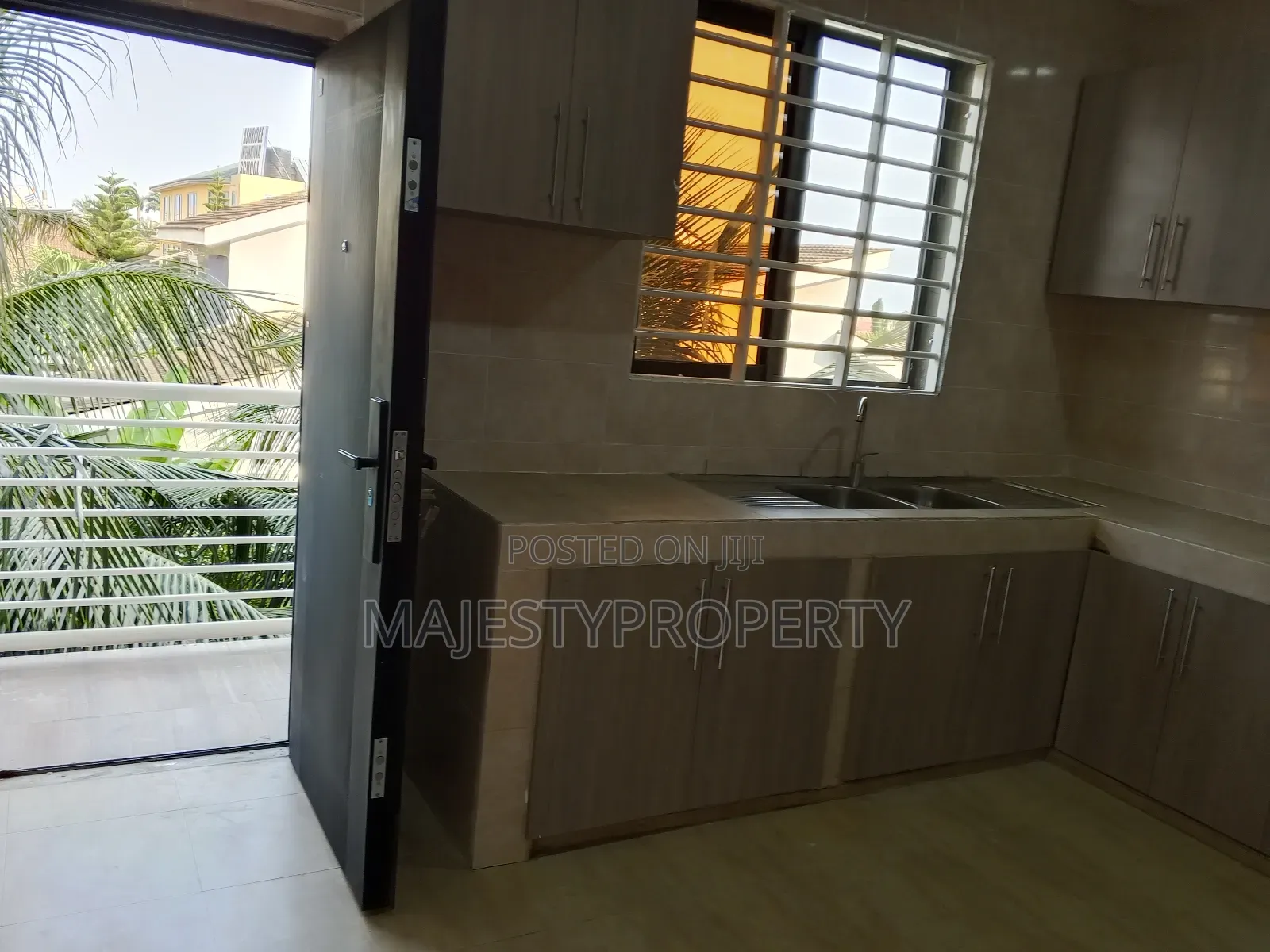 2bdrm Apartment in Spintex for rent