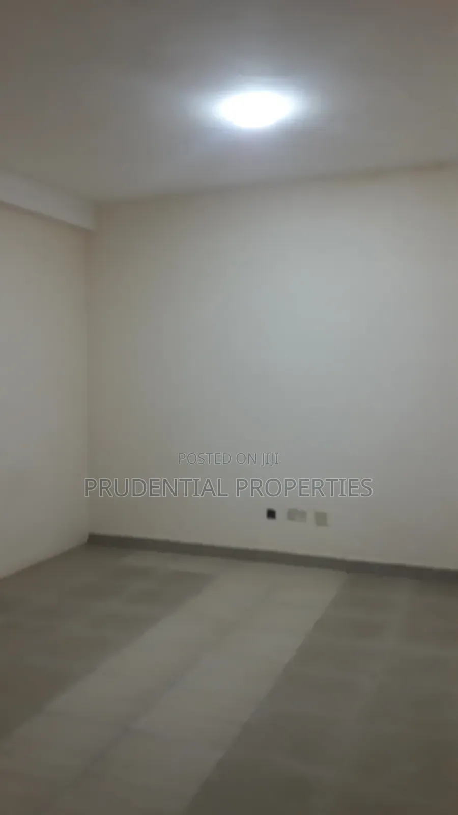 Large Shop for Rent at Lapaz