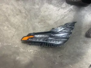 Hyundai Tucson Upper Top Headlight 2021 2022 2023