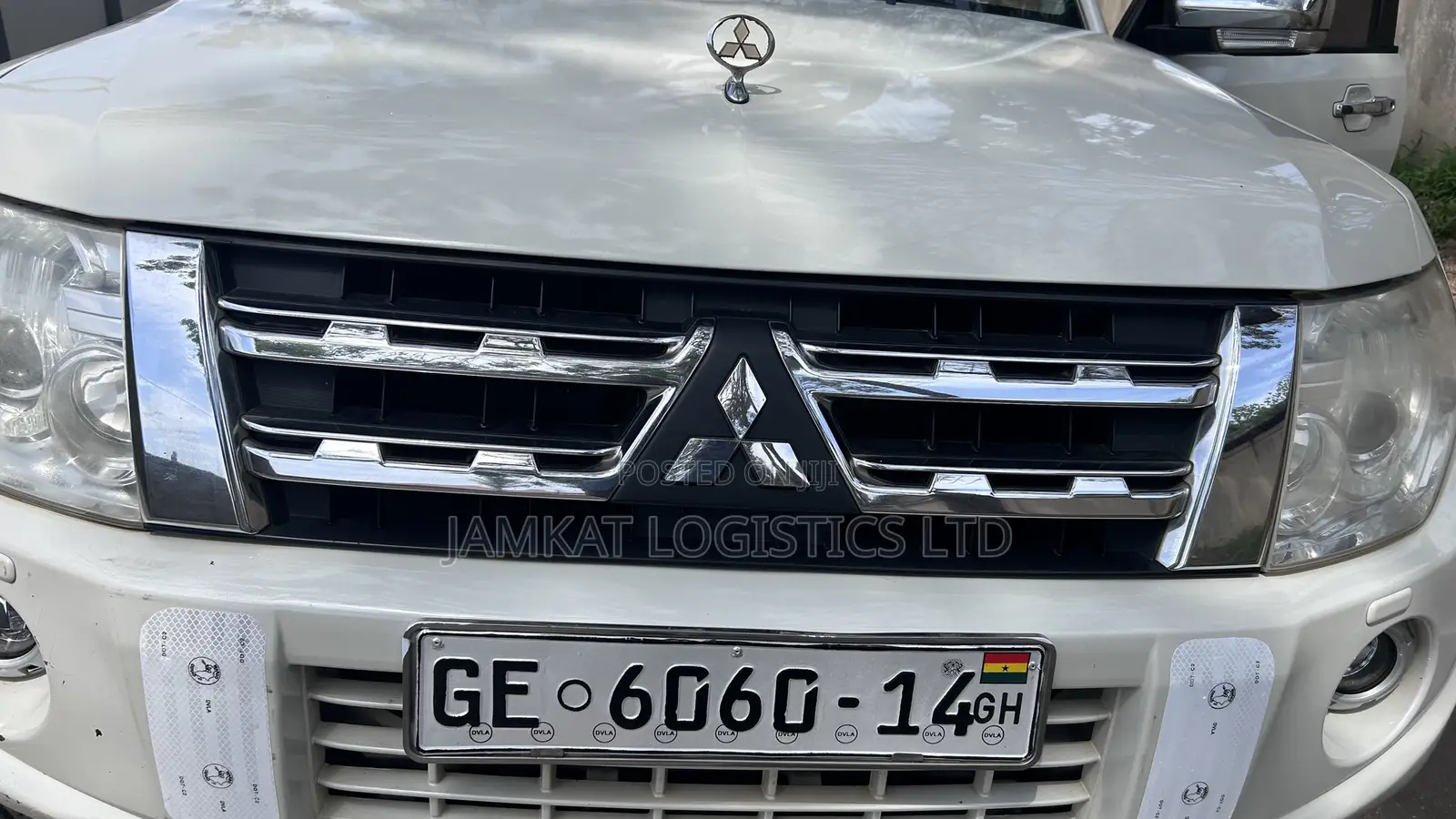Mitsubishi Pajero V80 3.0 VR-I 2014 White