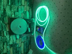 Glow Fade Nein Light