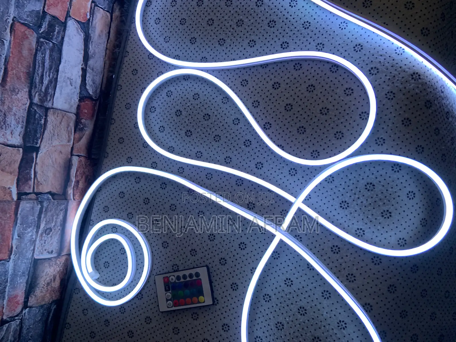 High Pro Neon Music Detector Light