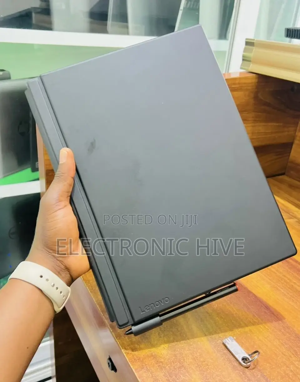 Laptop Lenovo Thinkpad X1 Yoga 8GB Intel Core I5 SSD 256GB