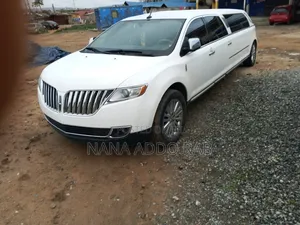 Lincoln Icon
A Full-Size Luxury Crossover Hearse