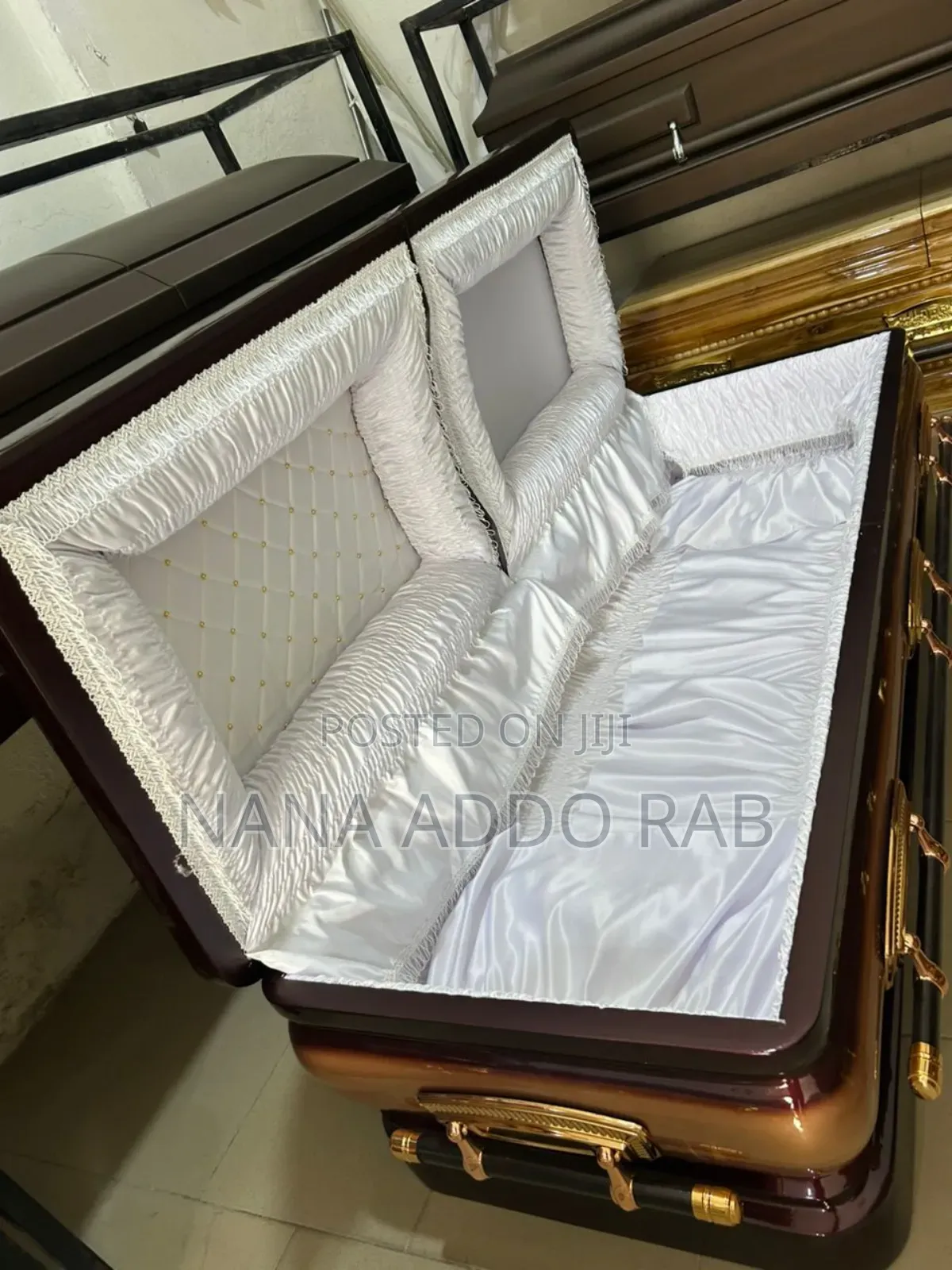 Ghana Made Casket a Clone of the Imported Casket