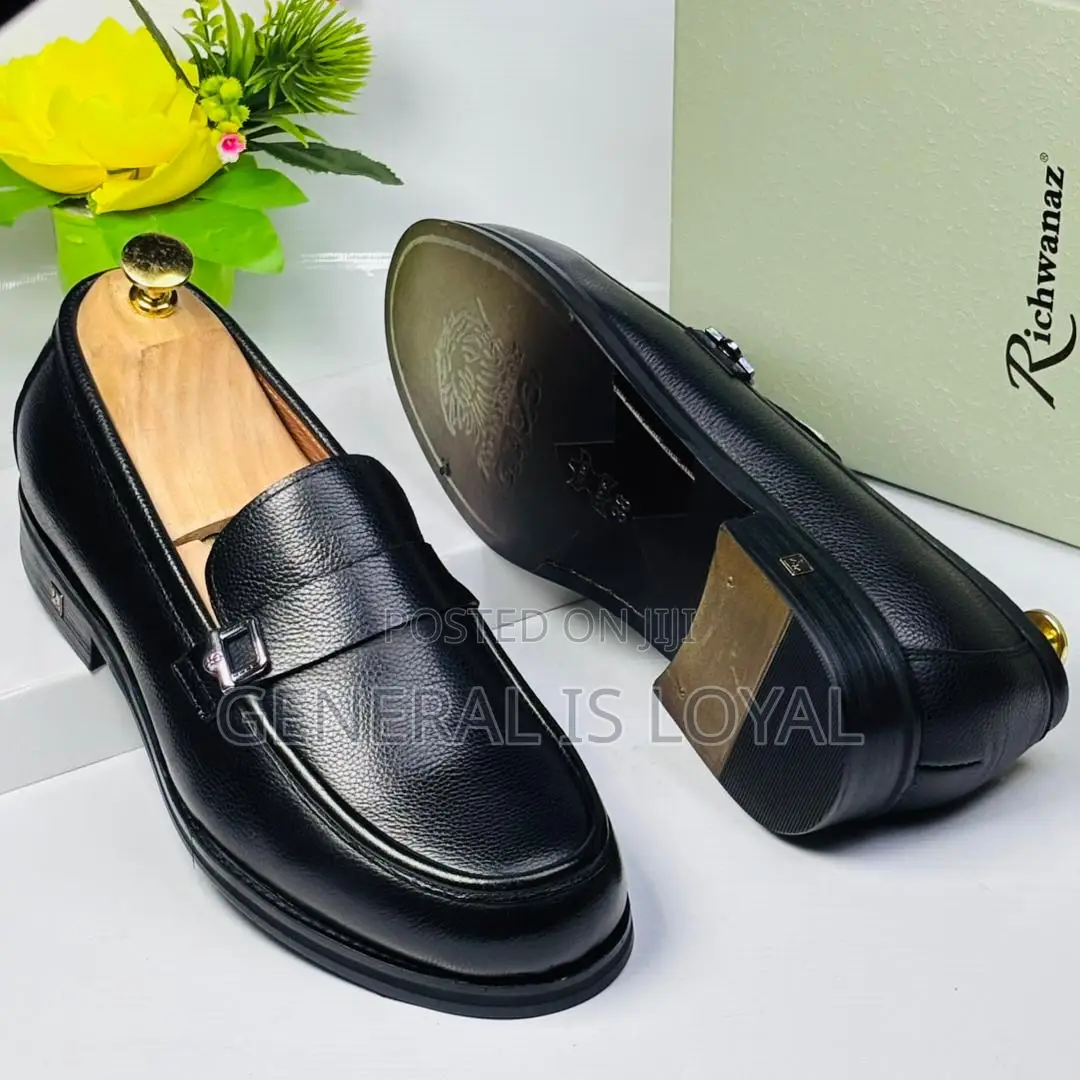 Richwanz Black Loafers Shoe