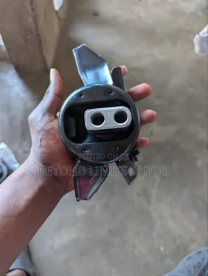 Hyundai Elantra 2011,2012,2013,2014,2015 Engine Seat/ Engine Mount