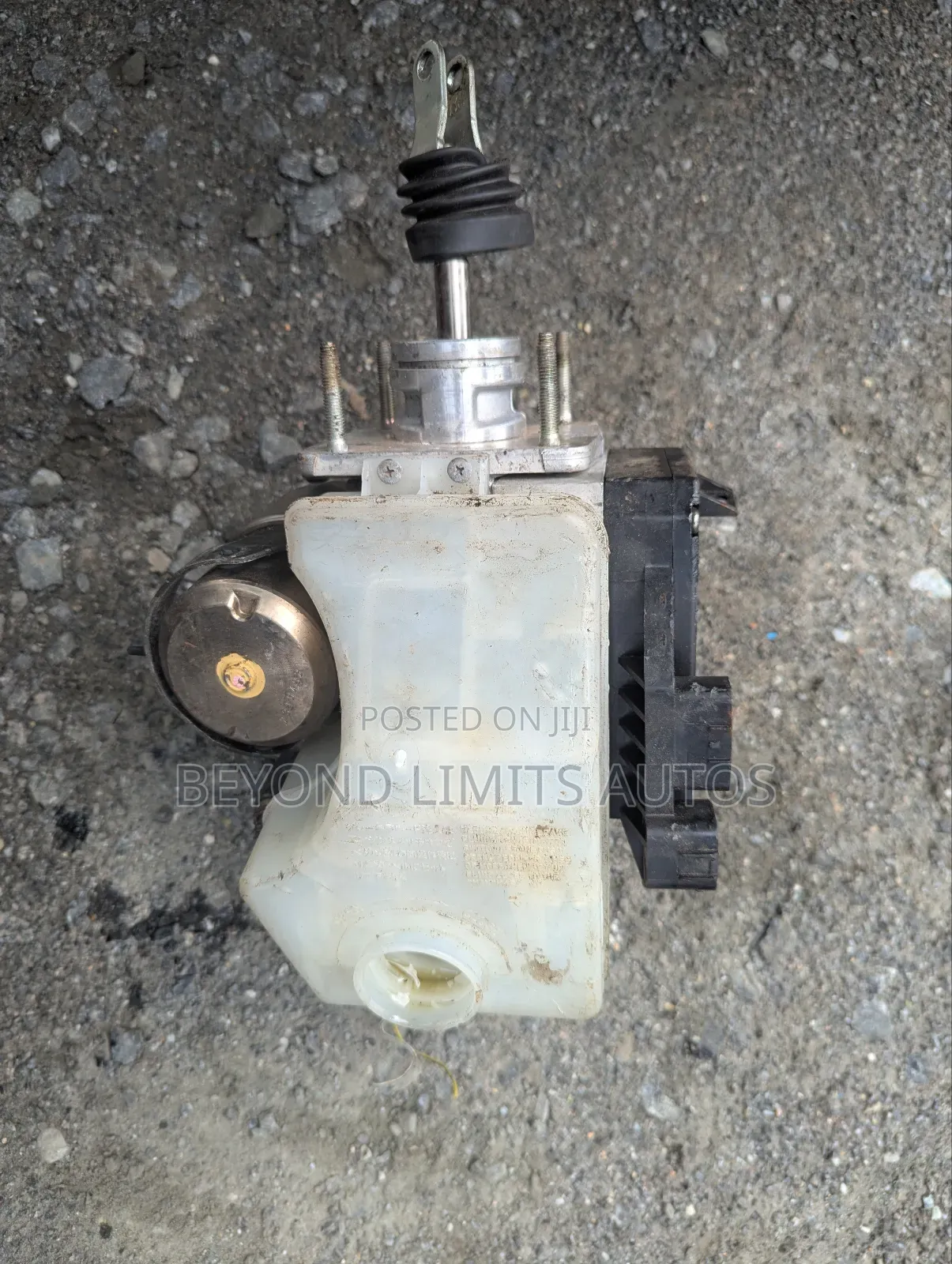 Mitsubishi Pajero Abs Motor Anti Lock Brake System Module