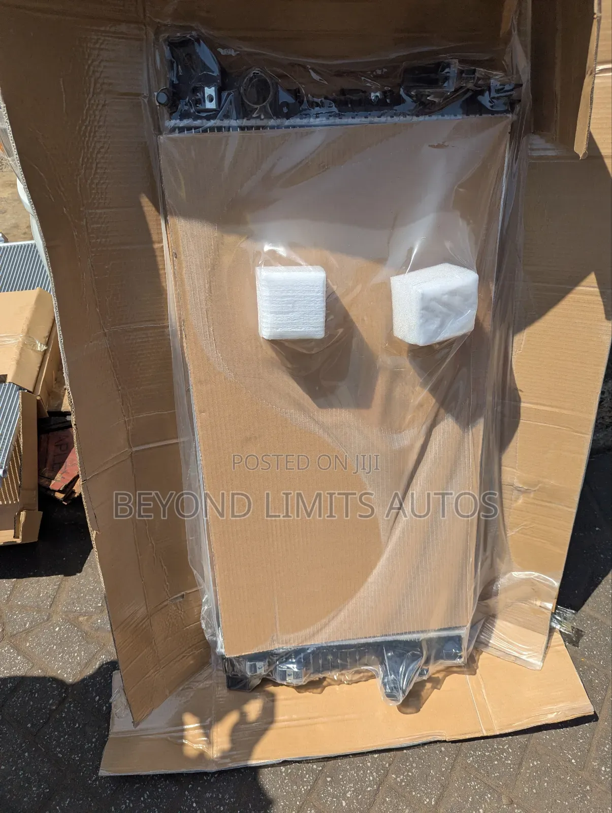 Ford F-150 2018,2019,2020,2021,2022 Radiator/ Water Tank