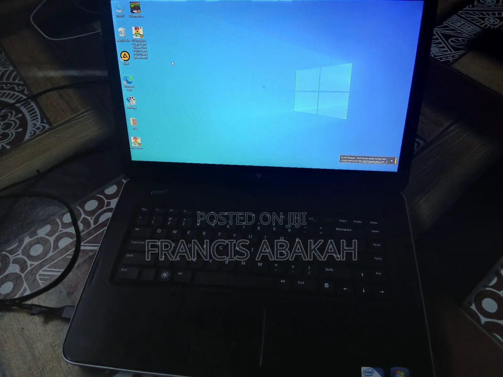 Laptop Dell Vostro 2520 4GB Intel Celeron SSD 128GB