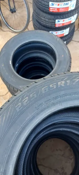 225/65r17 Sportrak