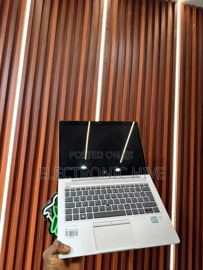 Laptop HP EliteBook 830 G5 8GB Intel Core I5 SSD 256GB
