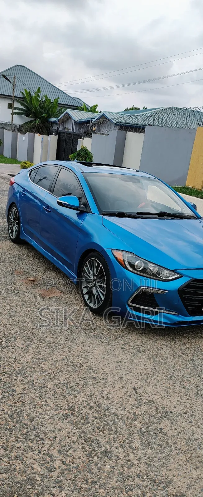 Hyundai Elantra Sport Sedan FWD (1.6L 4cyl 6M) 2017 Blue