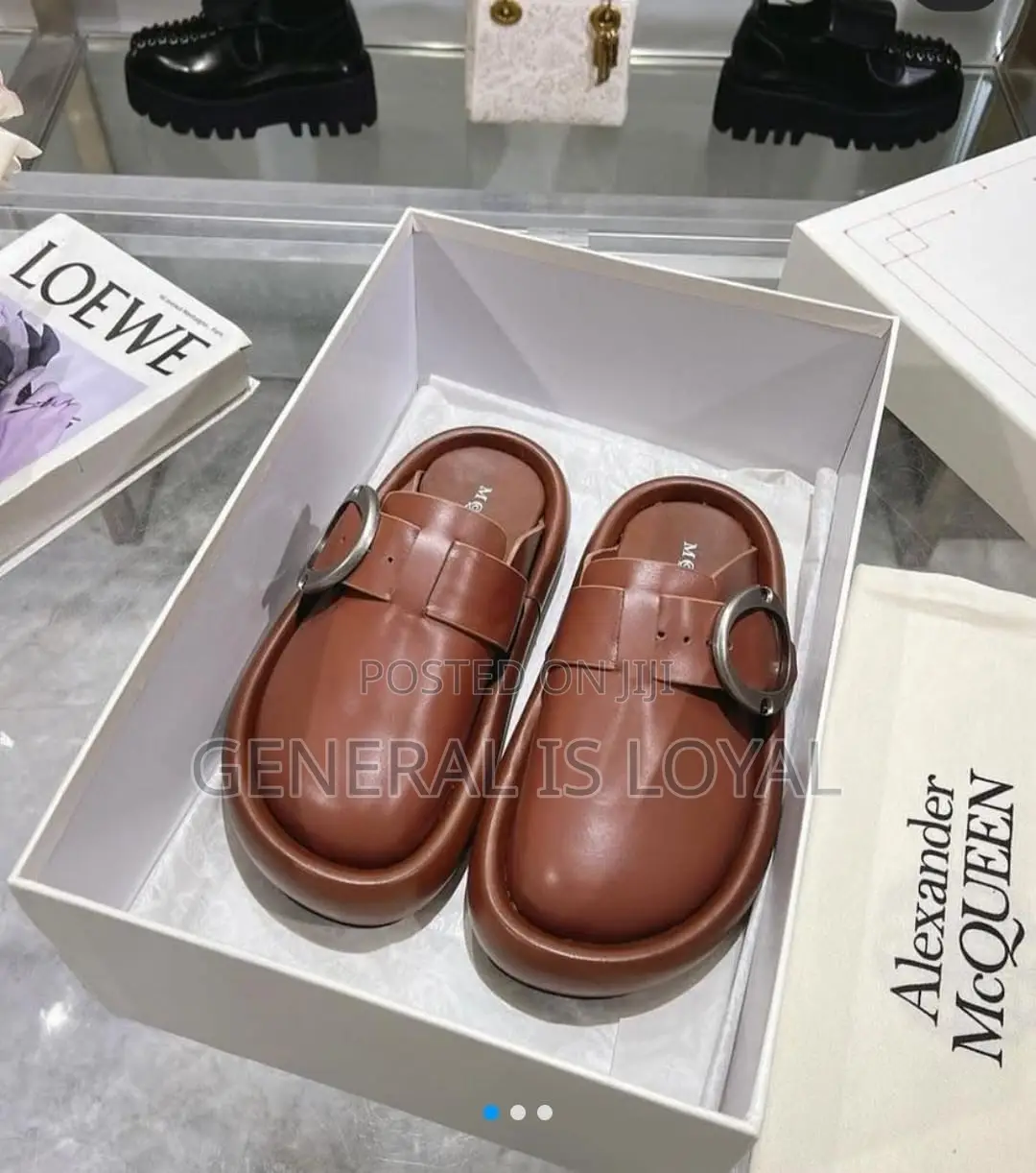 Alexander Mcqueen Arc Clog Men’S Halfshoe