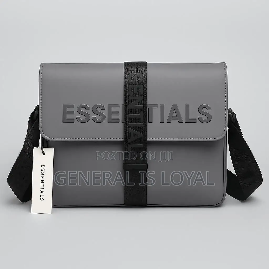 Essential Leather Men Side Bag