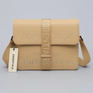 Essential Leather Men Side Bag