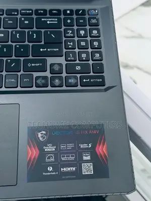 Laptop MSI Vector 16 HX AI A2XWIG 16GB Intel Core I9 SSD 1T