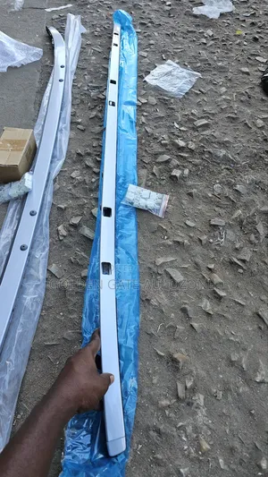 Honda CRV 2023 to 2025 Roof Rack Set