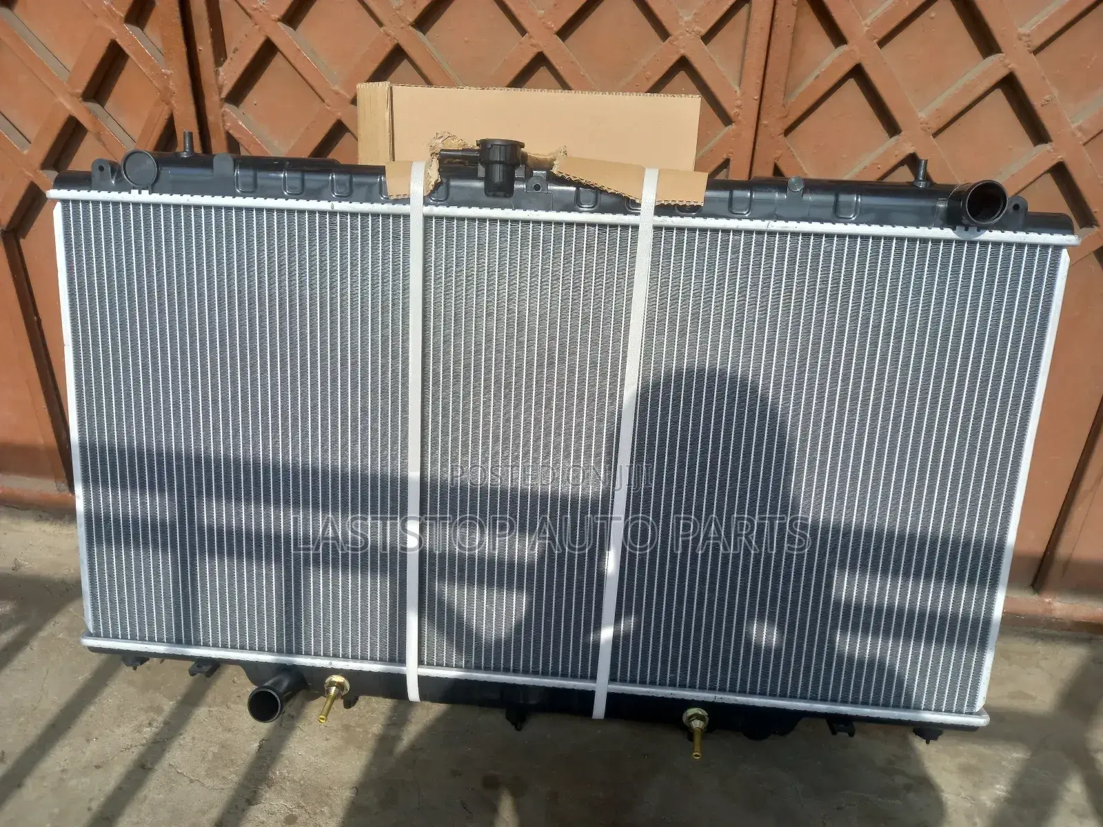 Nissan Patrol Y61 and Y62 Radiator [Water Tanks] - To All Areas.