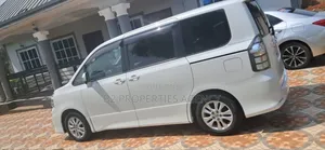Toyota Voxy 2013 White