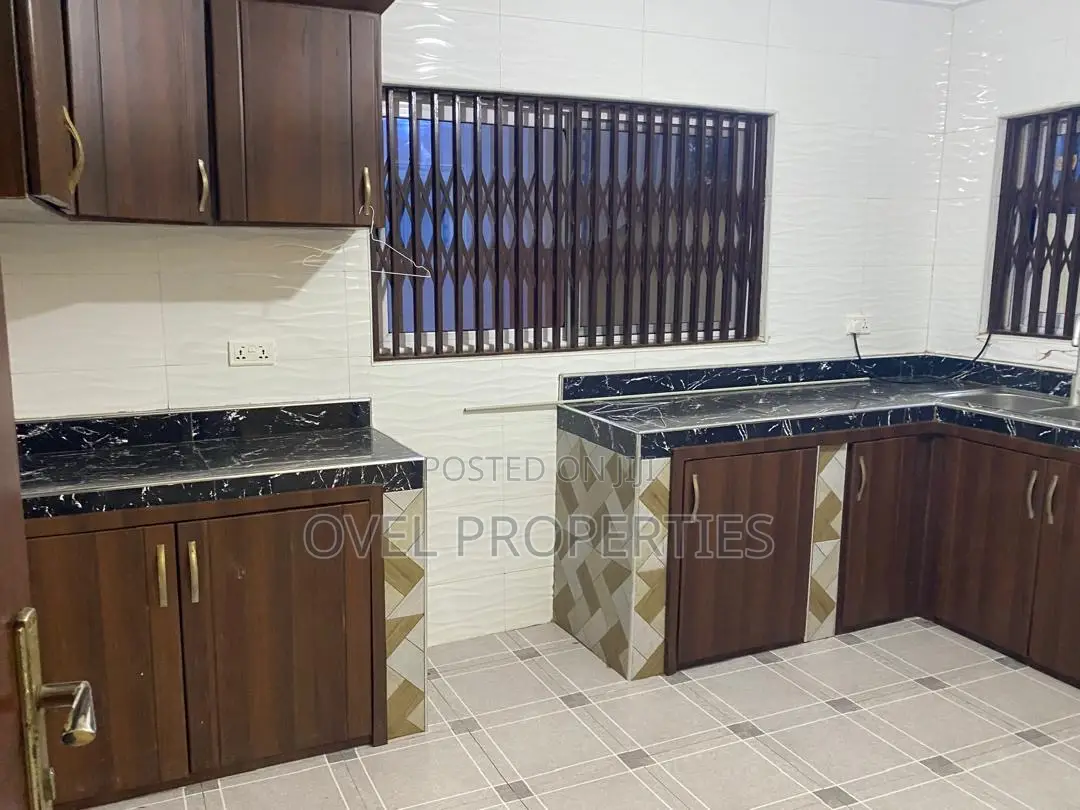 4bdrm House in Abundance, Boi for rent