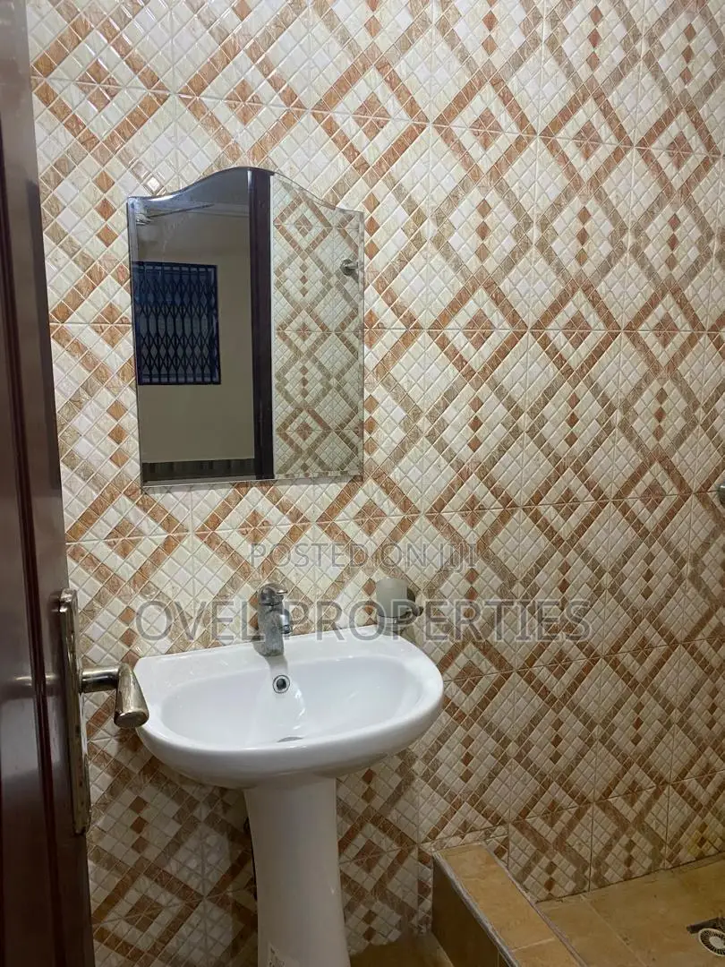 4bdrm House in Abundance, Boi for rent