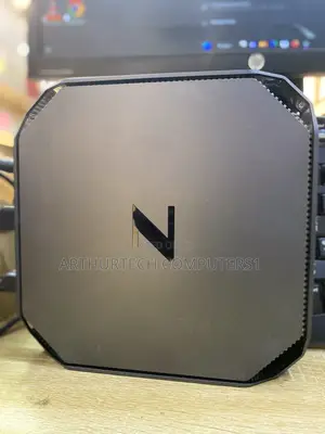 Desktop Computer HP Z2 8GB Intel Core i7 SSD 512GB