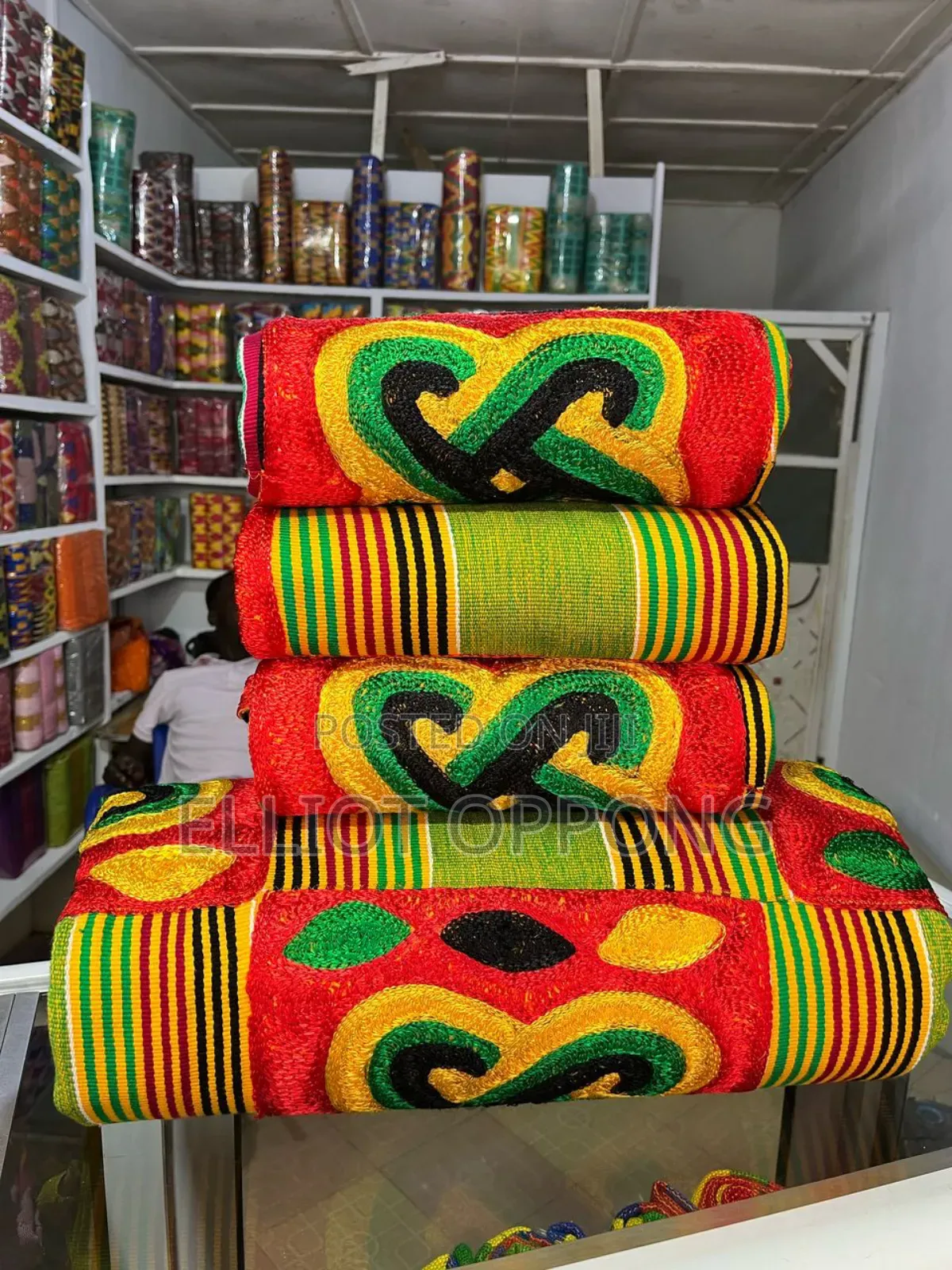 Original Bonwire Kente( Both Men and Women)
