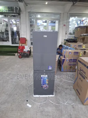 Pearl Fast Frozen Bottom Freezer 157litres Available for Cool Price