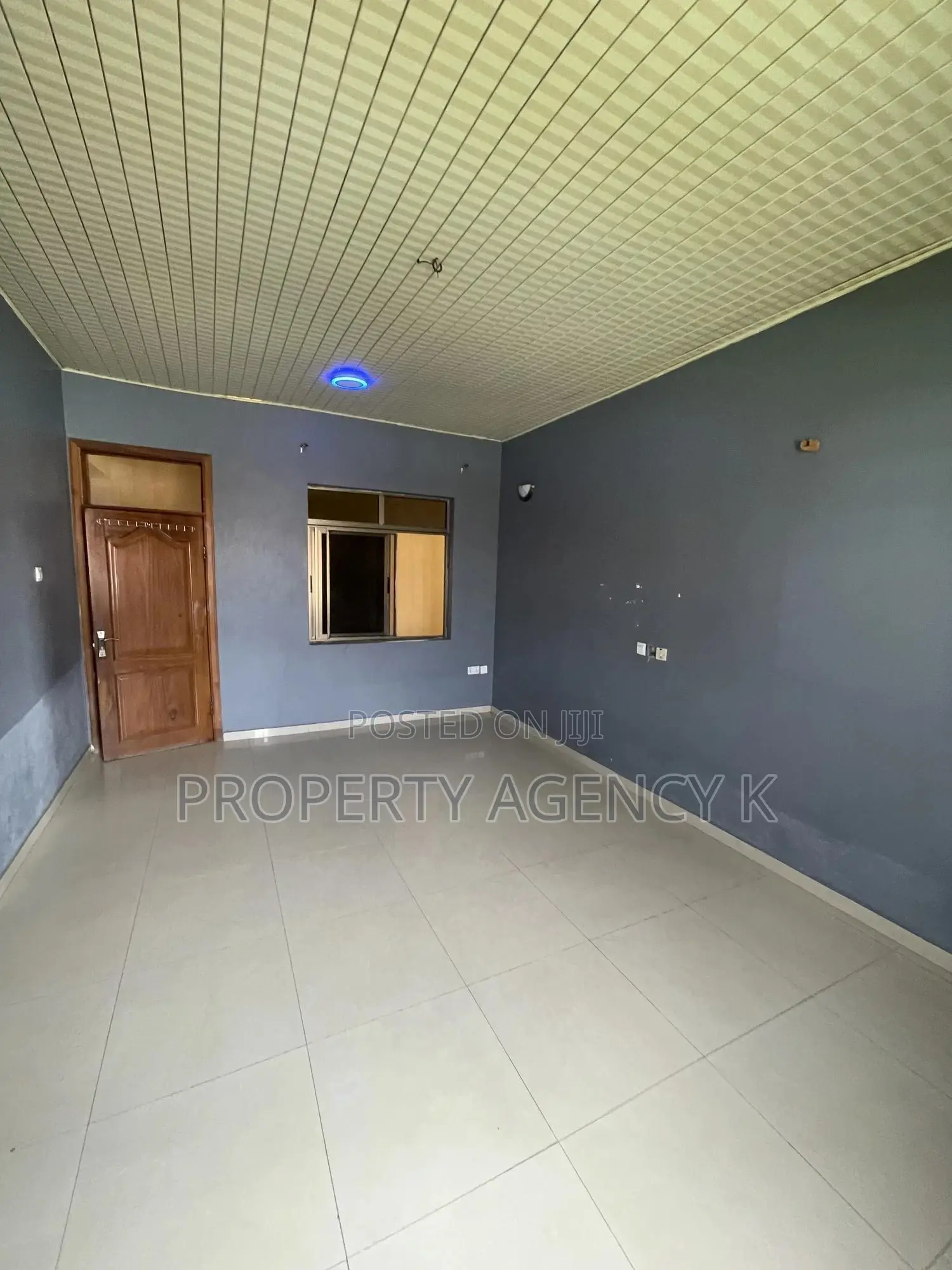 1bdrm Apartment in Kff, Old Barrier for rent
