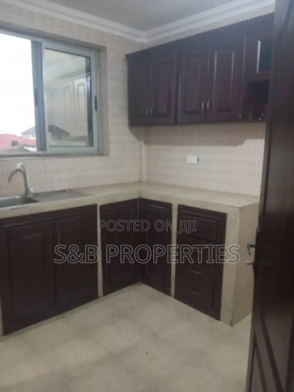 2bdrm Apartment in Ashomang Estate for rent
