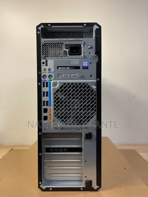 Server HP Easy Connect 16GB Intel Xeon HDD+SSD 512GB