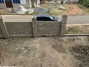 5bdrm House in Ejisu-Avenue 15 Area for sale