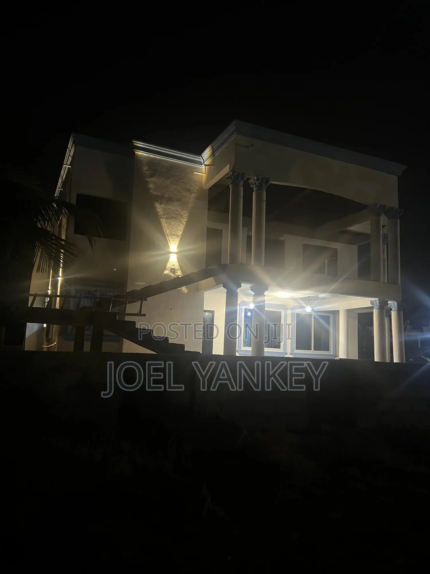 6bdrm Mansion in Takoradi for sale