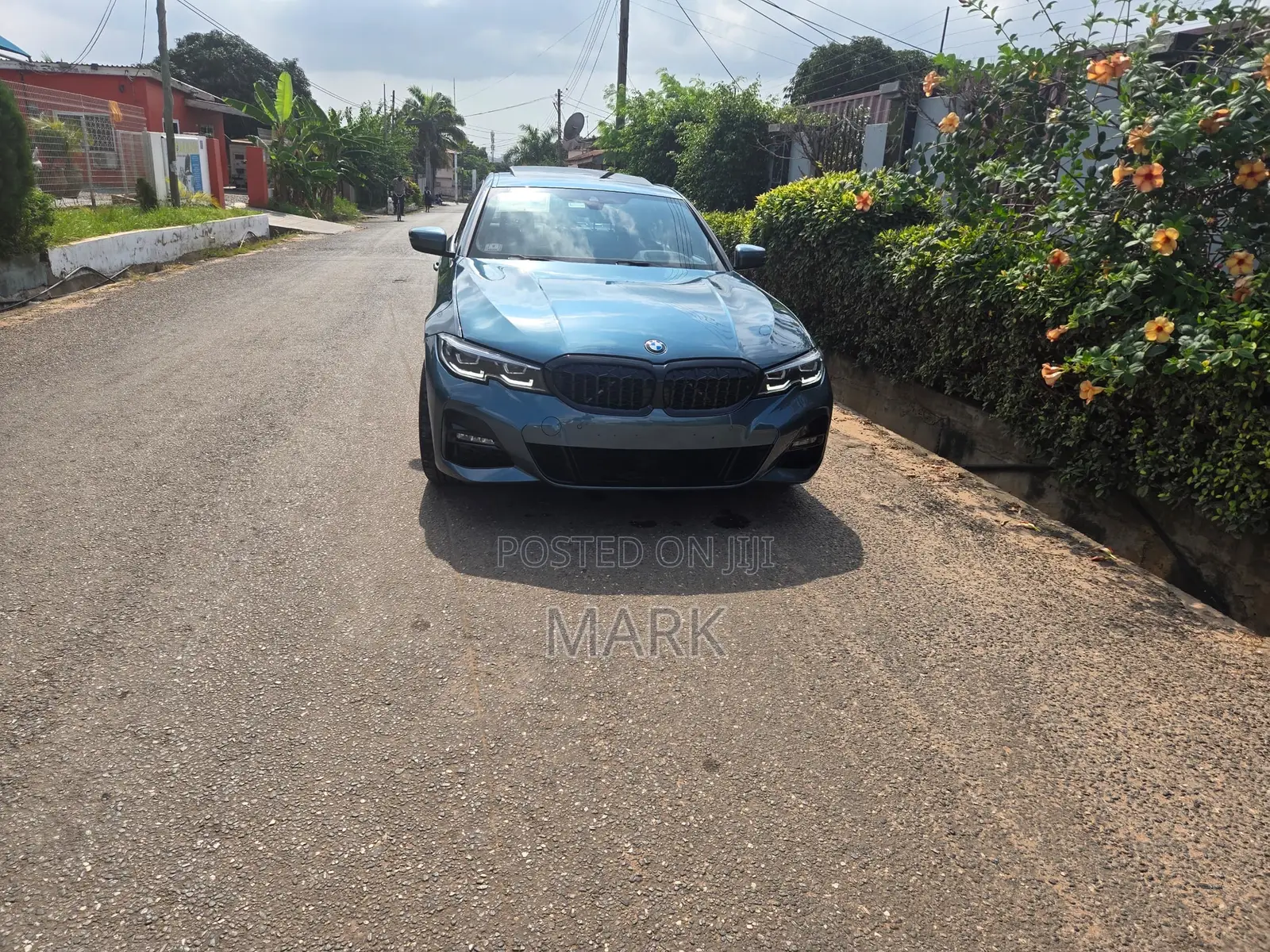 BMW 330i 2021 Blue