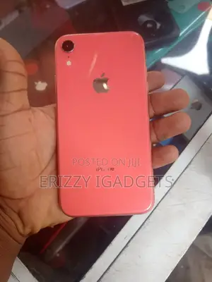 Apple iPhone XR 64 GB Pink