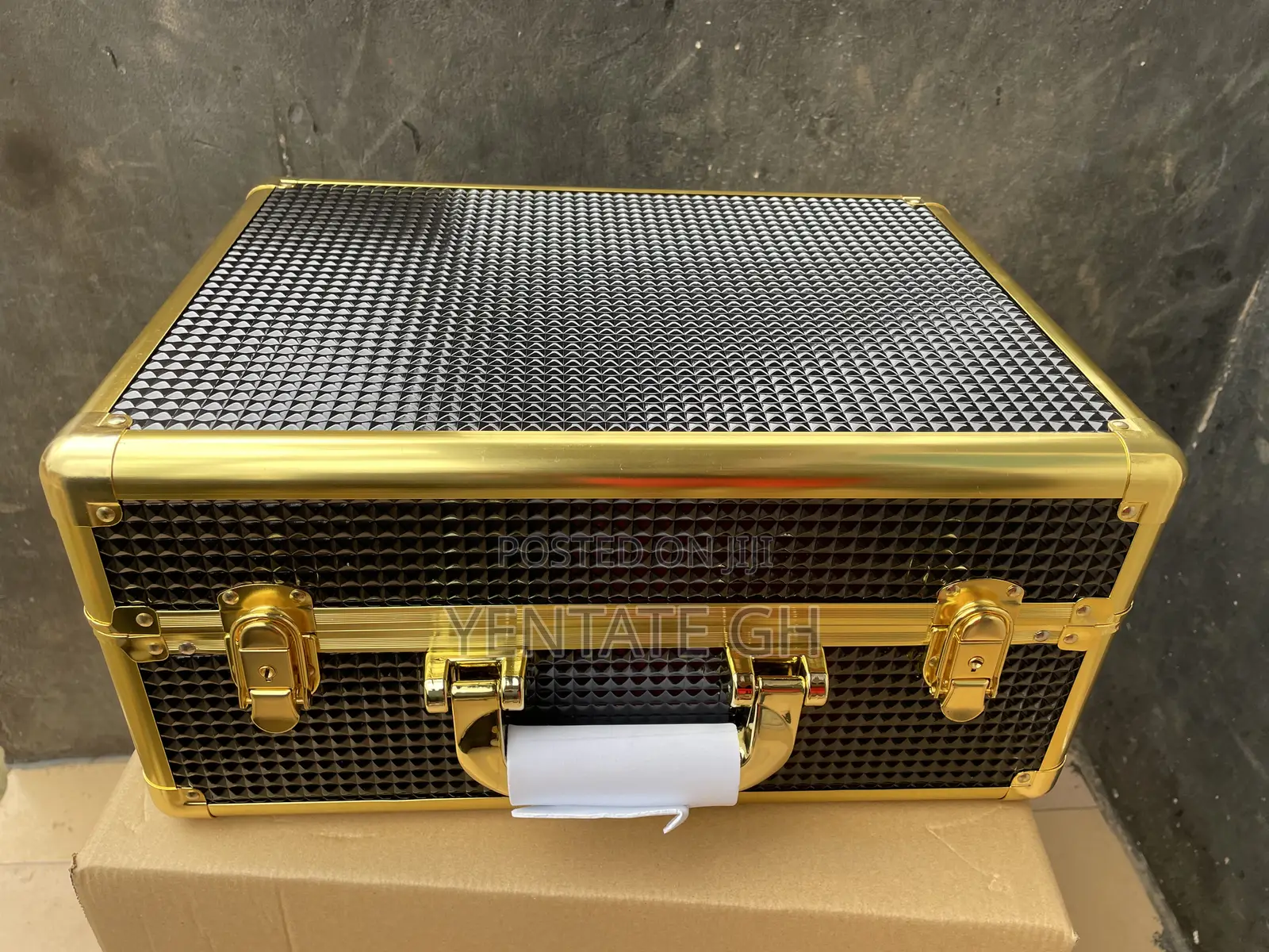 Barber Suit Case