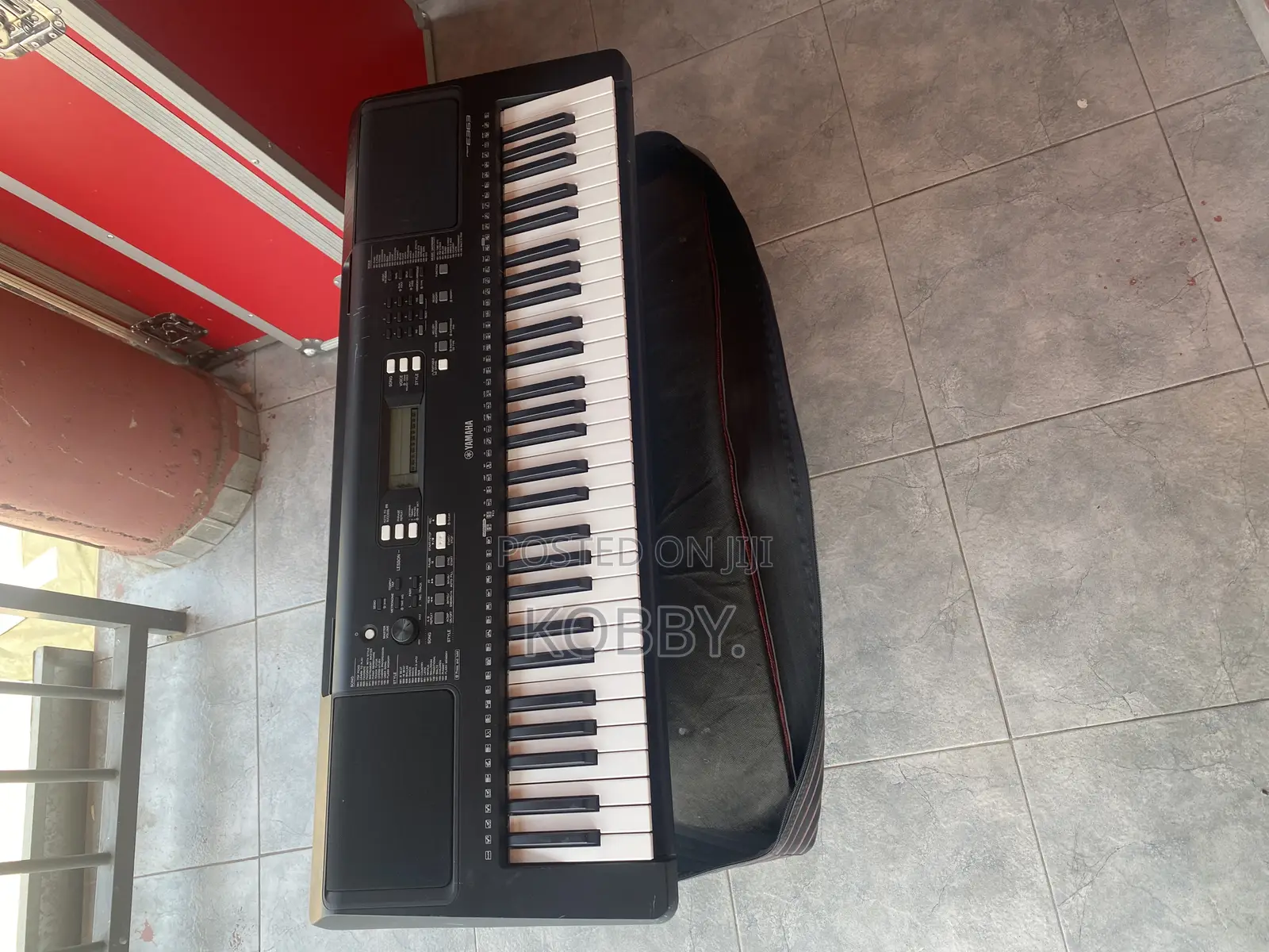 Yamaha PSR E363