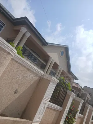 3bdrm Apartment in Rowi, Adenta for rent
