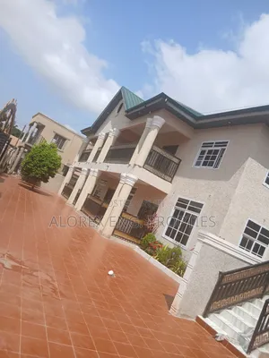 3bdrm Apartment in Rowi, Adenta for rent
